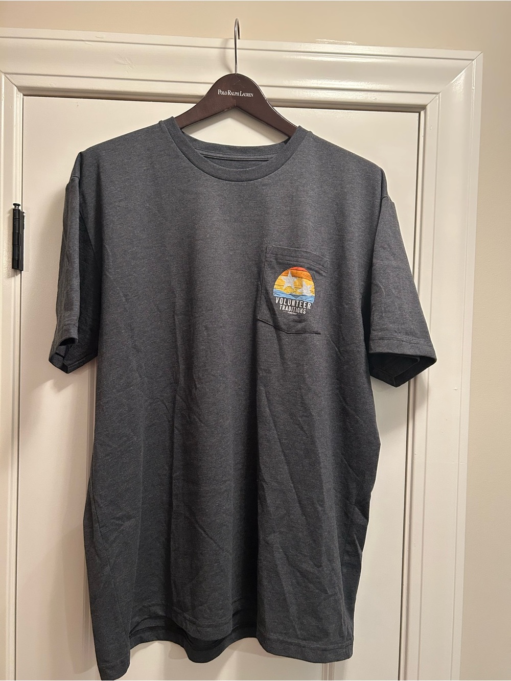 Men's Volunteer Traditions Tee